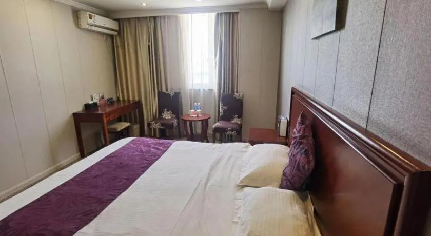 Bed in GreenTree Inn Wuxi Guangrui Road Hotel