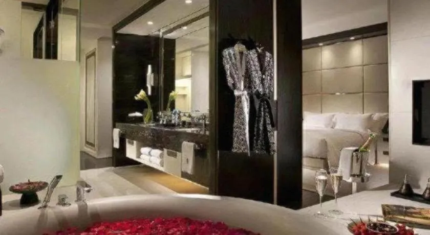 Bed in Banyan Tree Tianjin Riverside