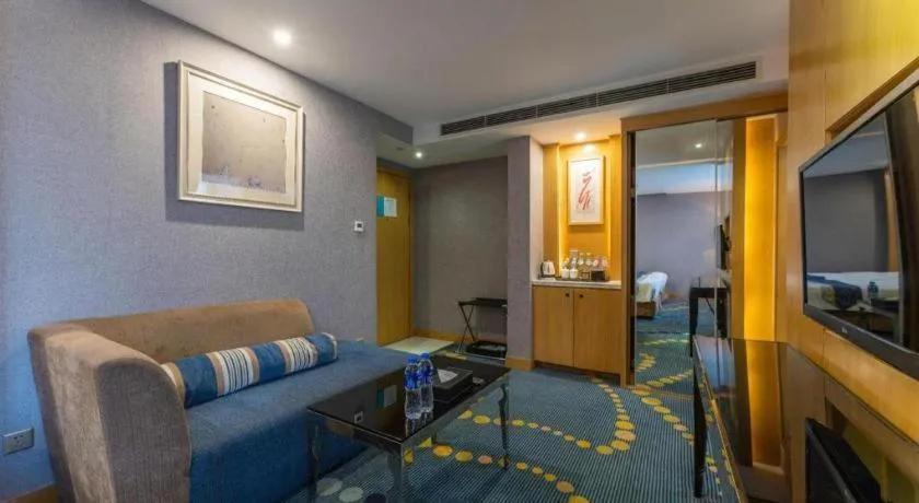 Grand Skylight Hotel KaiMei