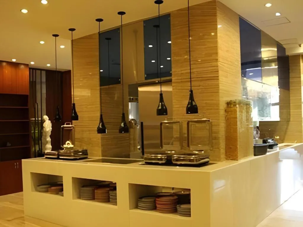 Grand Skylight Hotel KaiMei