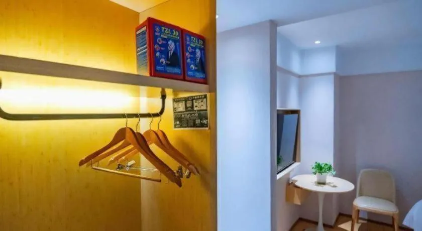 GreenTree Inn Lianyungang Suning Square Hualian Mantion Hotel