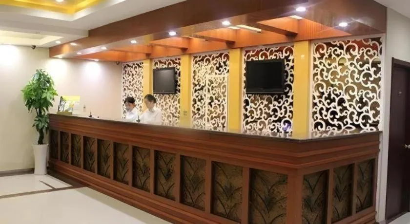 GreenTree Inn Lianyungang Suning Square Hualian Mantion Hotel