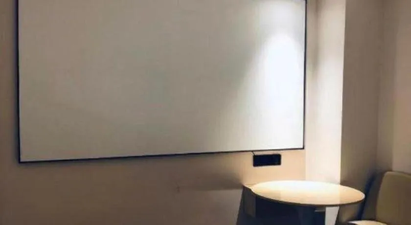 GreenTree Inn Lianyungang Suning Square Hualian Mantion Hotel