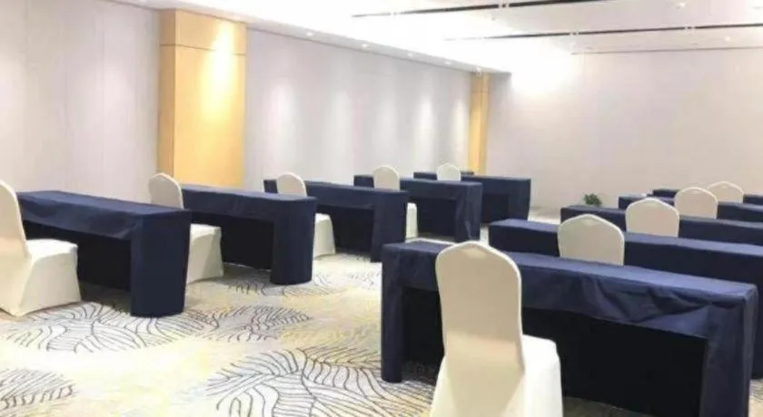 GreenTree Inn Lianyungang Suning Square Hualian Mantion Hotel