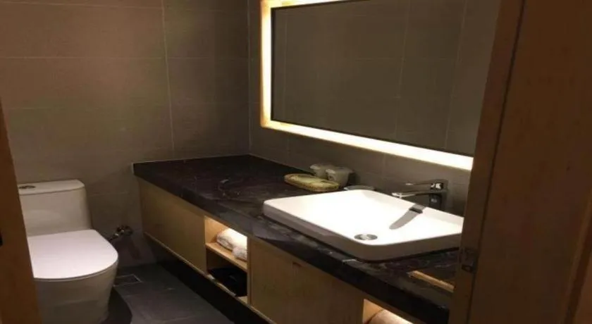 GreenTree Inn Lianyungang Suning Square Hualian Mantion Hotel