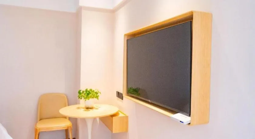 GreenTree Inn Lianyungang Suning Square Hualian Mantion Hotel