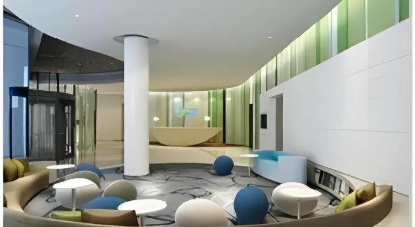 Holiday Inn Express Yangzhou City Center By IHG