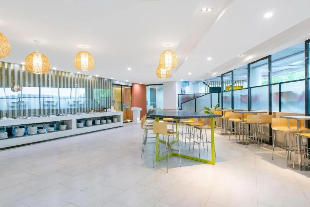 Holiday Inn Express Yangzhou City Center By IHG