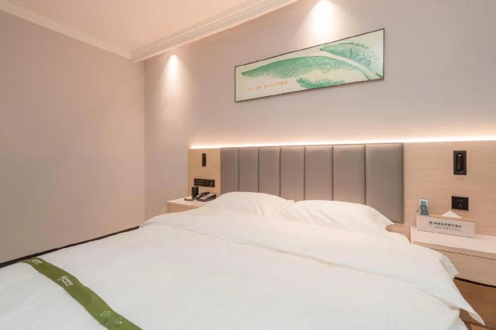 Bed in GreenTree Inn xinghua Middle Yingwu Road Express Hotel