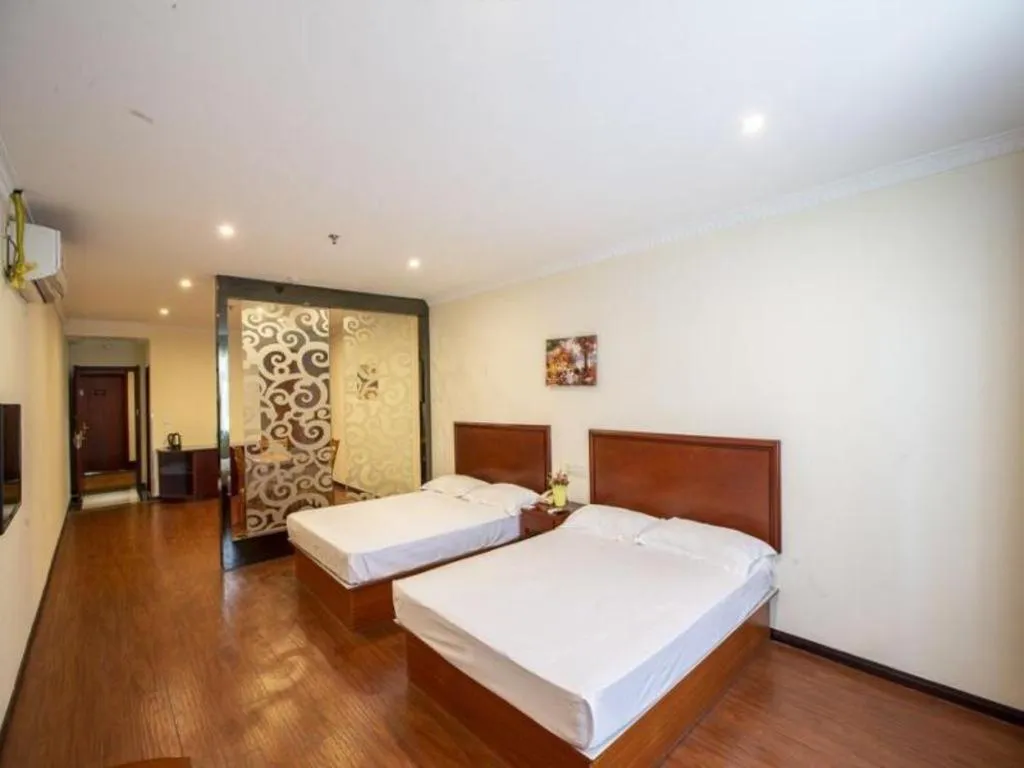 Bed in GreenTree Inn xinghua Middle Yingwu Road Express Hotel