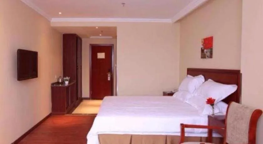 Bed in GreenTree Inn xinghua Middle Yingwu Road Express Hotel