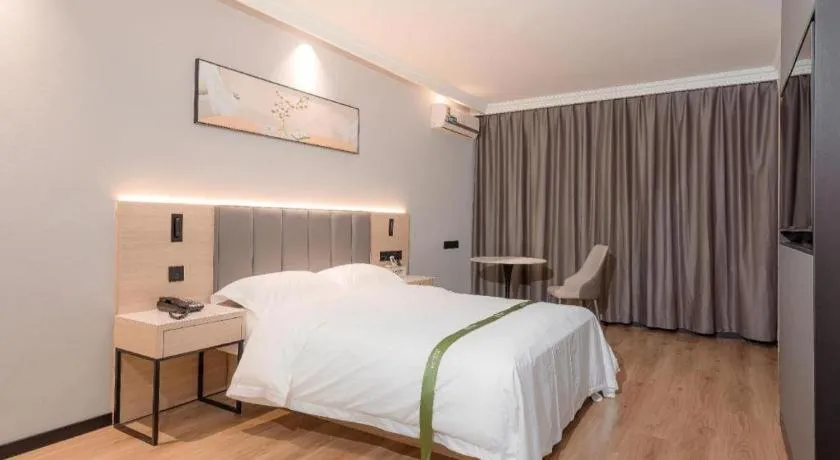 Bed in GreenTree Inn xinghua Middle Yingwu Road Express Hotel
