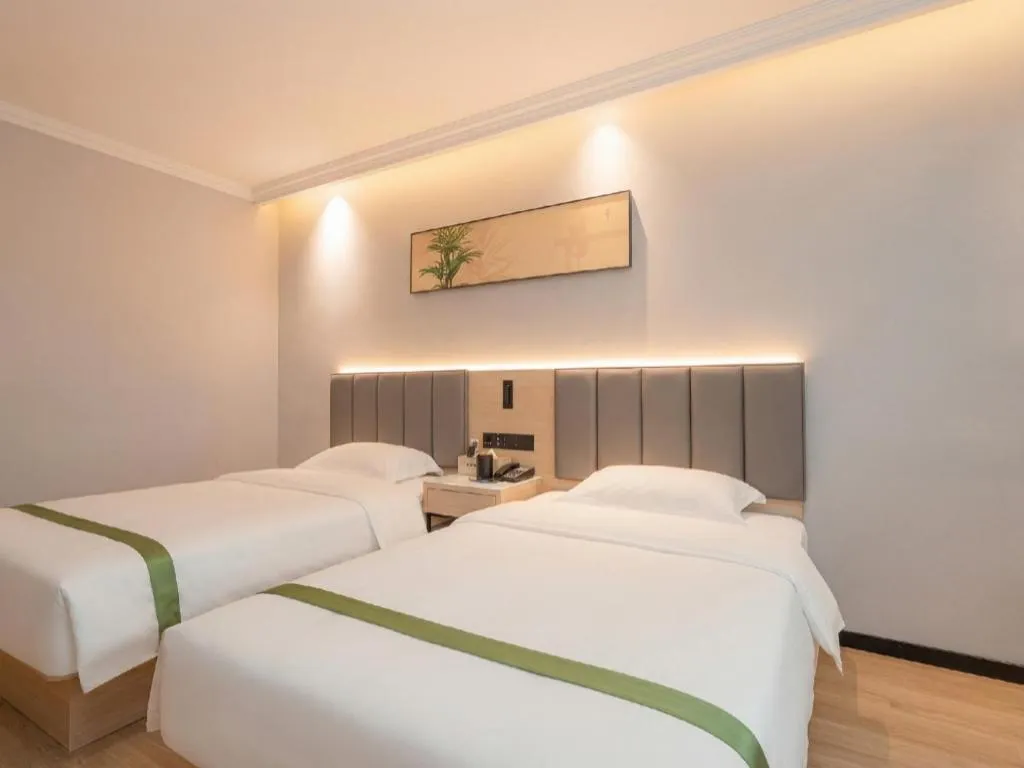 Bed in GreenTree Inn xinghua Middle Yingwu Road Express Hotel