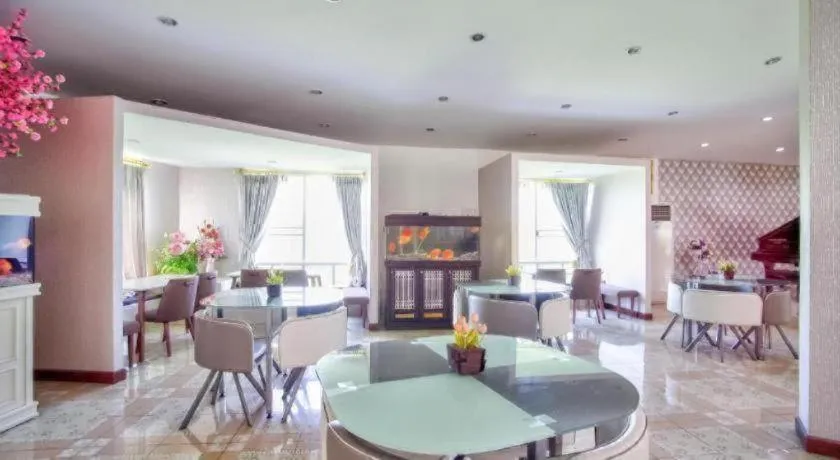 Thaiasia Goldensea Resort