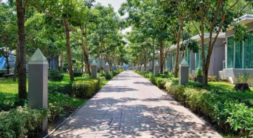 Thaiasia Goldensea Resort