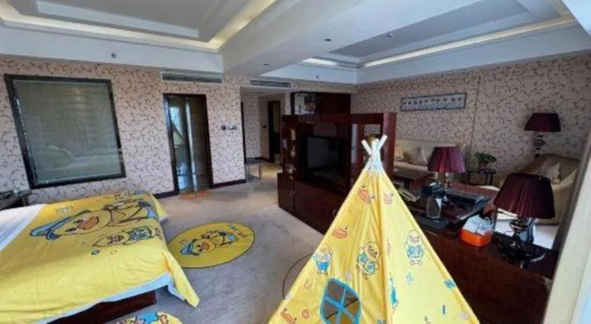 Bed in Xin Sheng Da Hong Sheng International Hotel