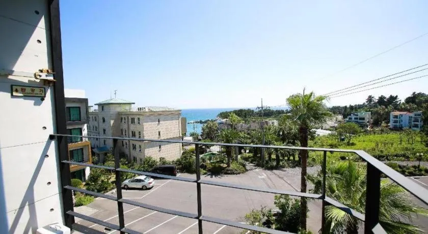 Port Avenue Hotel N Resort