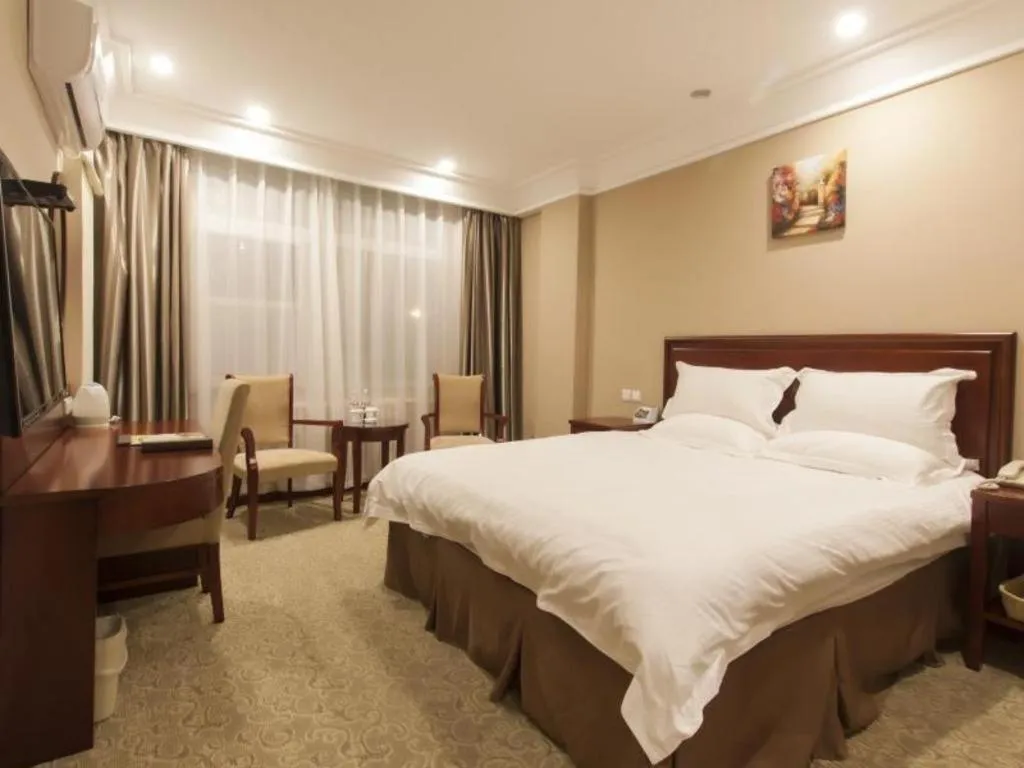 Bed in GreenTree Inn Puyang Pushang Huanghe Road