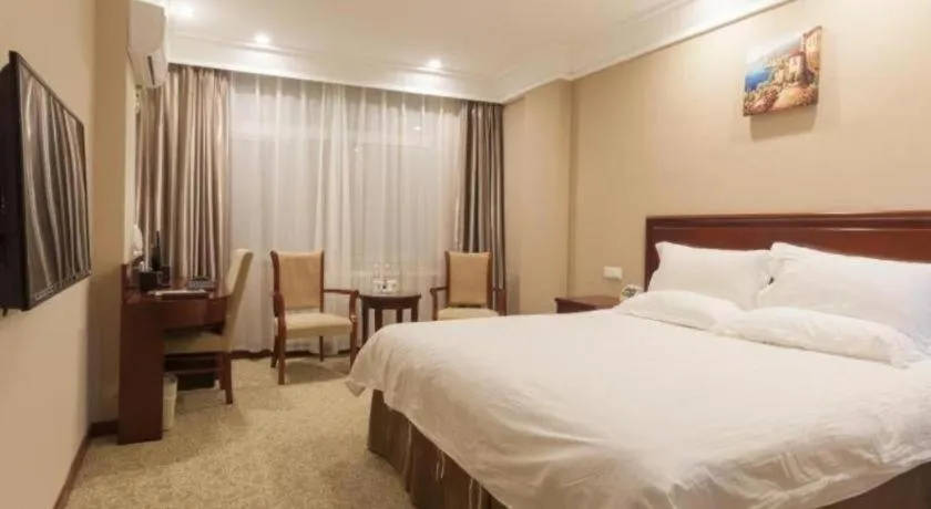 Bed in GreenTree Inn Puyang Pushang Huanghe Road