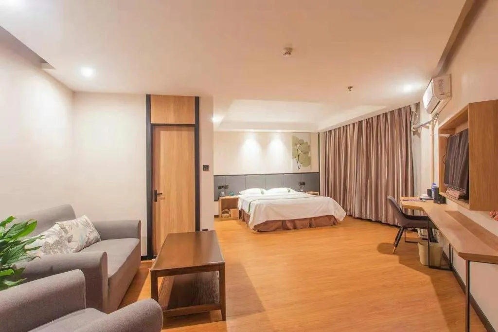Bed in GreenTree Inn Puyang Pushang Huanghe Road