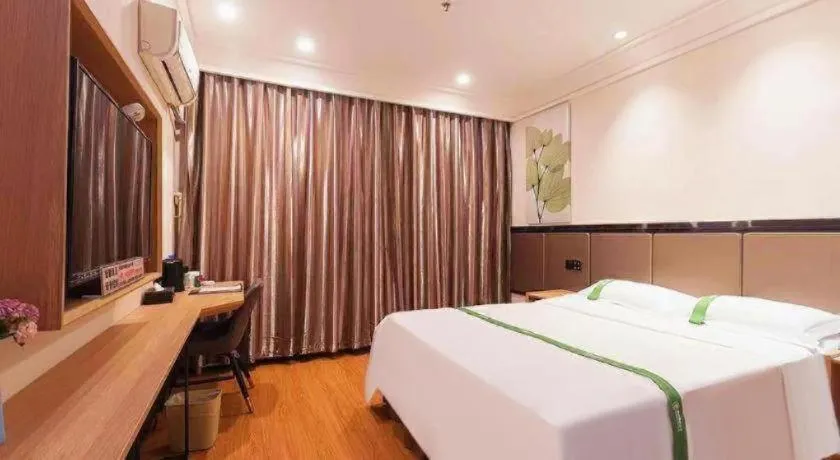 Bed in GreenTree Inn Puyang Pushang Huanghe Road