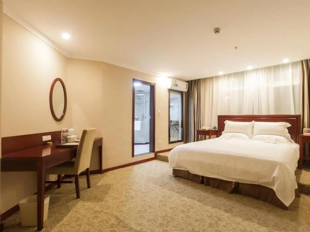 Bed in GreenTree Inn Puyang Pushang Huanghe Road