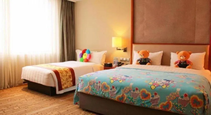 Bed in Shenyang Rayfont International Hotel