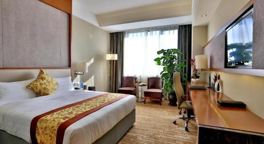 Bed in Shenyang Rayfont International Hotel