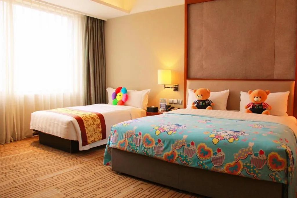 Bed in Shenyang Rayfont International Hotel