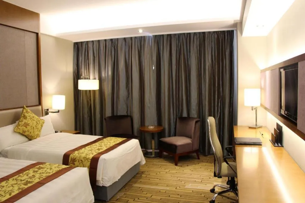 Bed in Shenyang Rayfont International Hotel