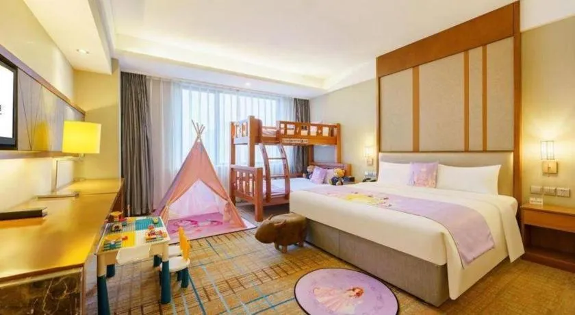 Bed in Shenyang Rayfont International Hotel