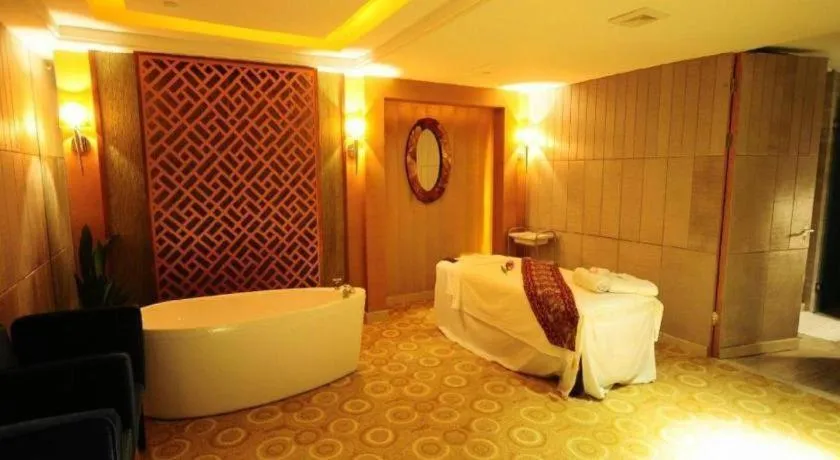 Maison New Century Hotel Wuyuan Haiyan