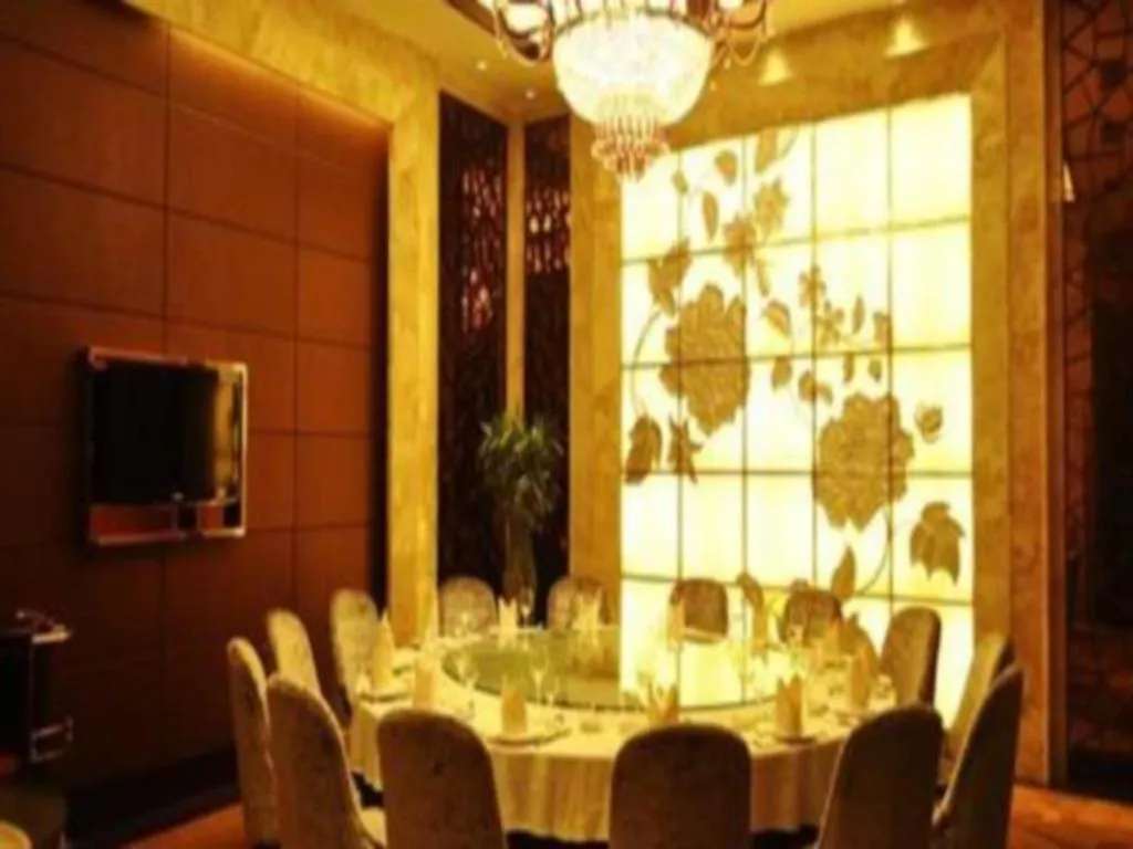 Jiaxing Haiyan Hangzhou Bay International Hotel