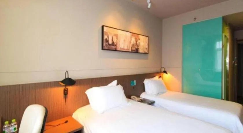 Bed in Jinjiang Inn Hangzhou Xihu Avenue Branch