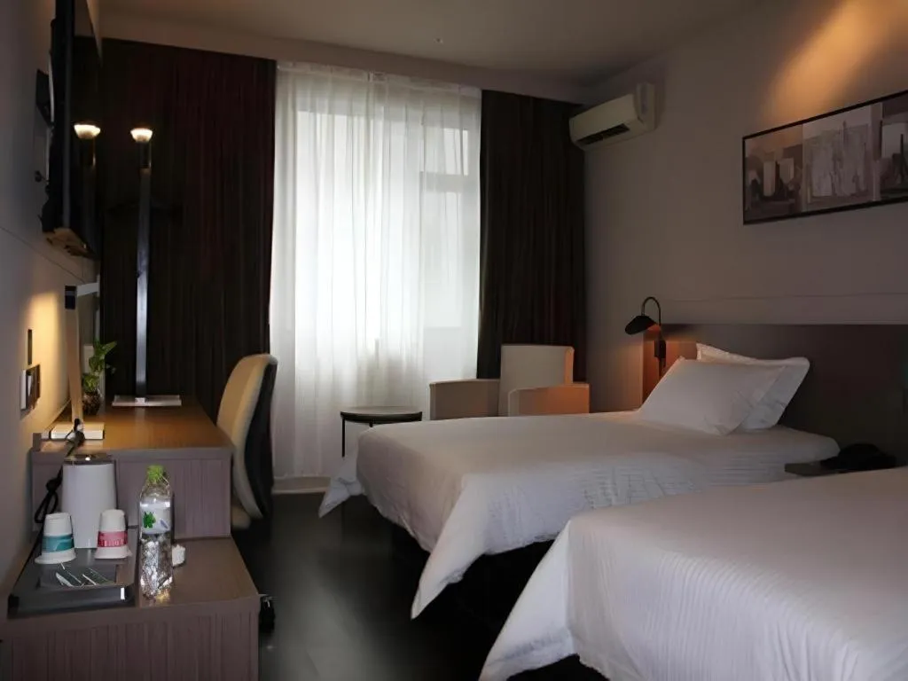 Bed in Jinjiang Inn Hangzhou Xihu Avenue Branch