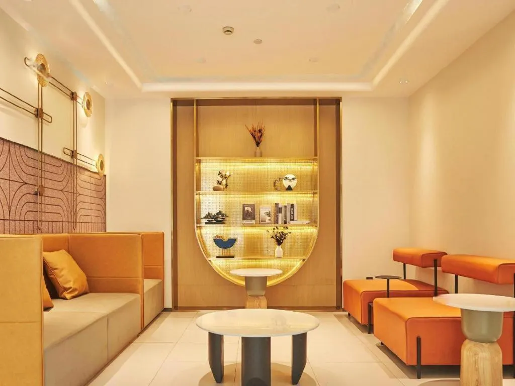 Jinjiang Inn Zhengzhou Railway Station Erqi Square Metro Station