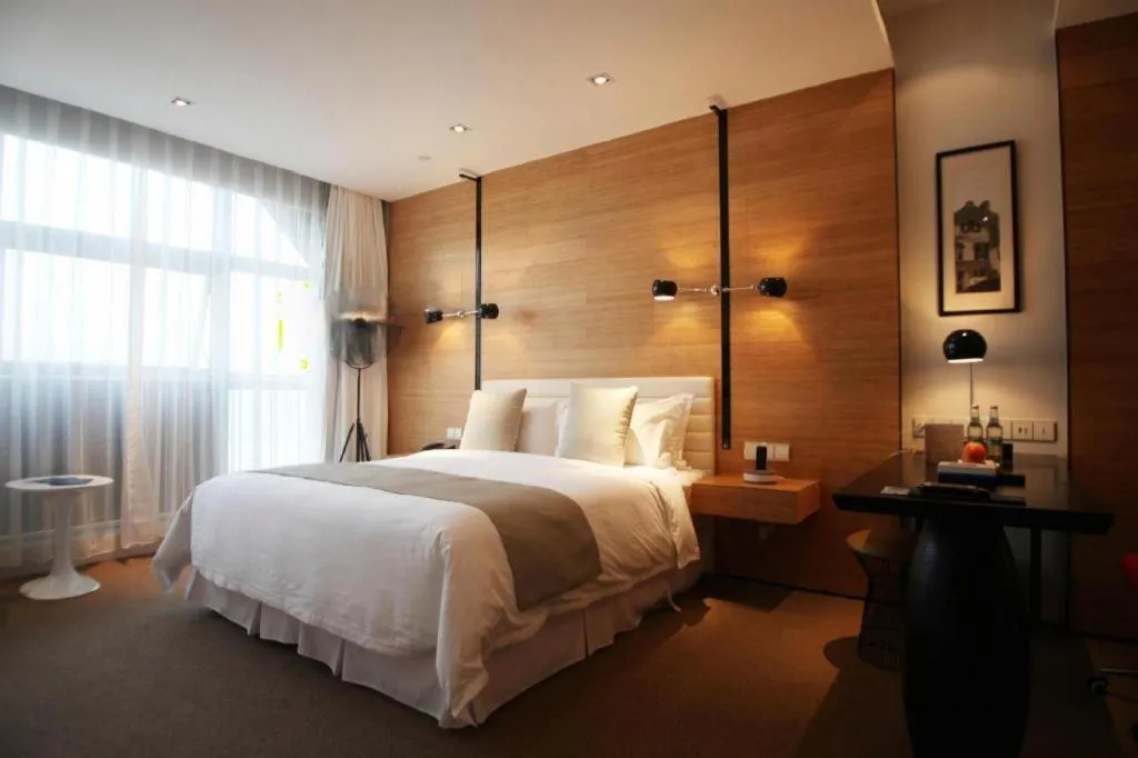 Bed in Himalayas Qingdao Hotel