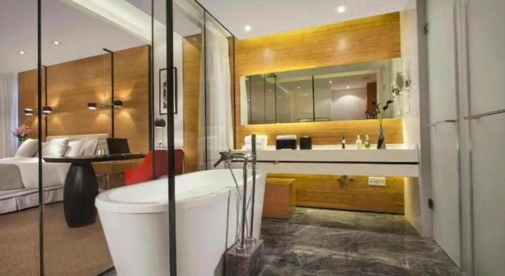 Bed in Himalayas Qingdao Hotel