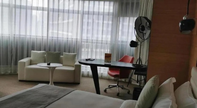 Himalayas Qingdao Hotel