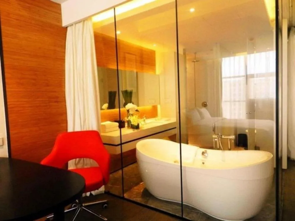 Bed in Himalayas Qingdao Hotel