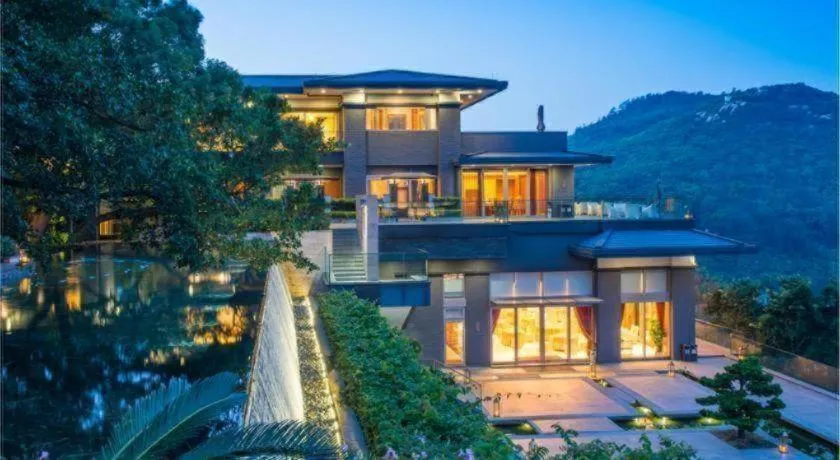 The Dreamland Resort