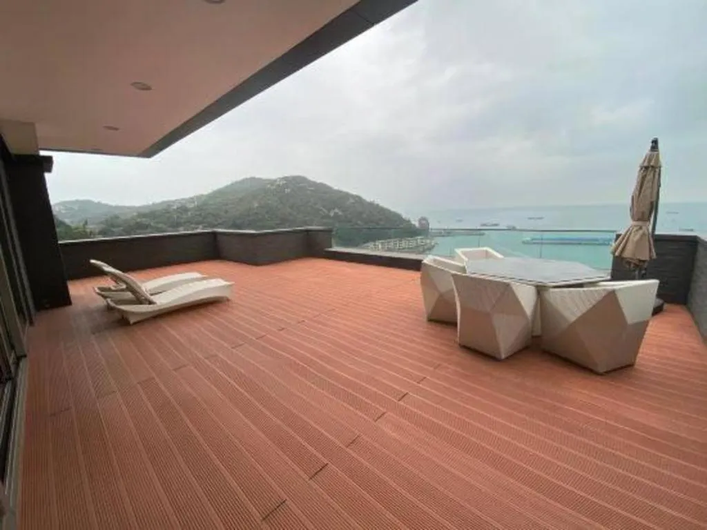 The Dreamland Resort