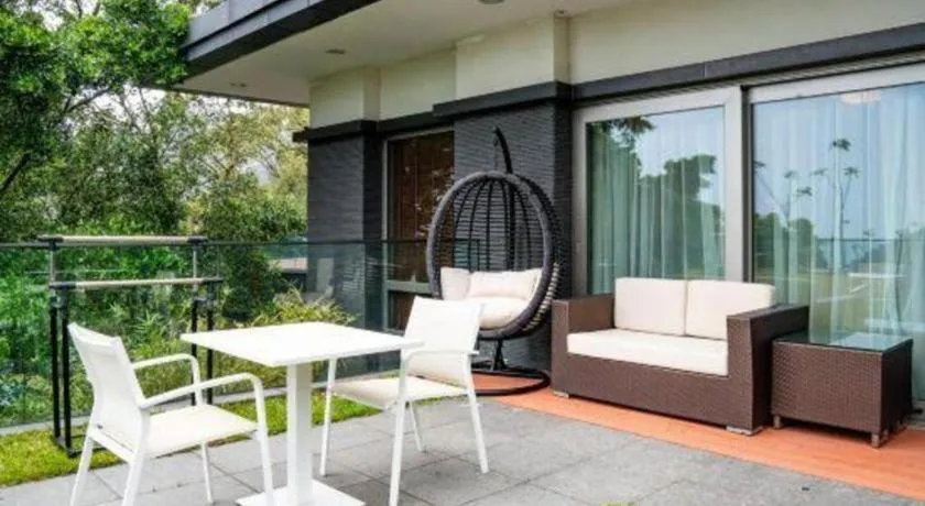 The Dreamland Resort