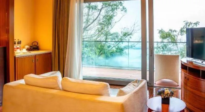 The Dreamland Resort