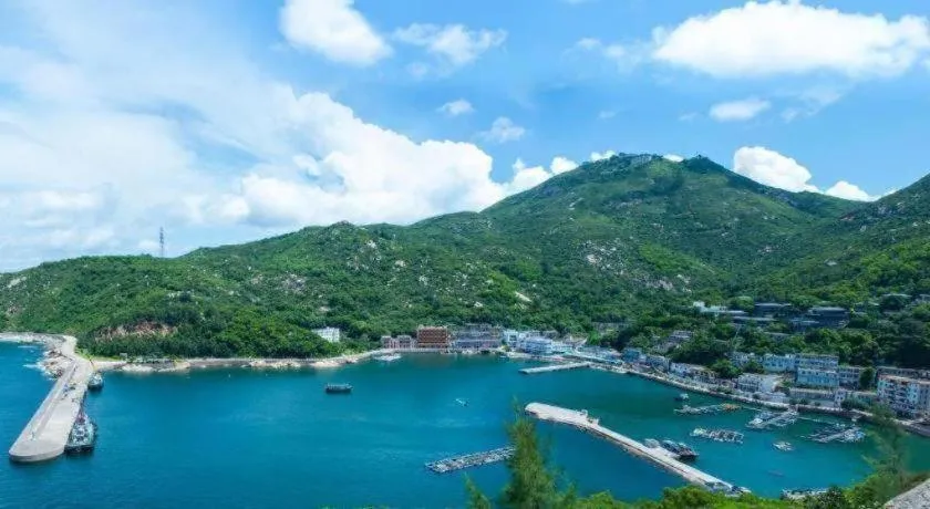 The Dreamland Resort