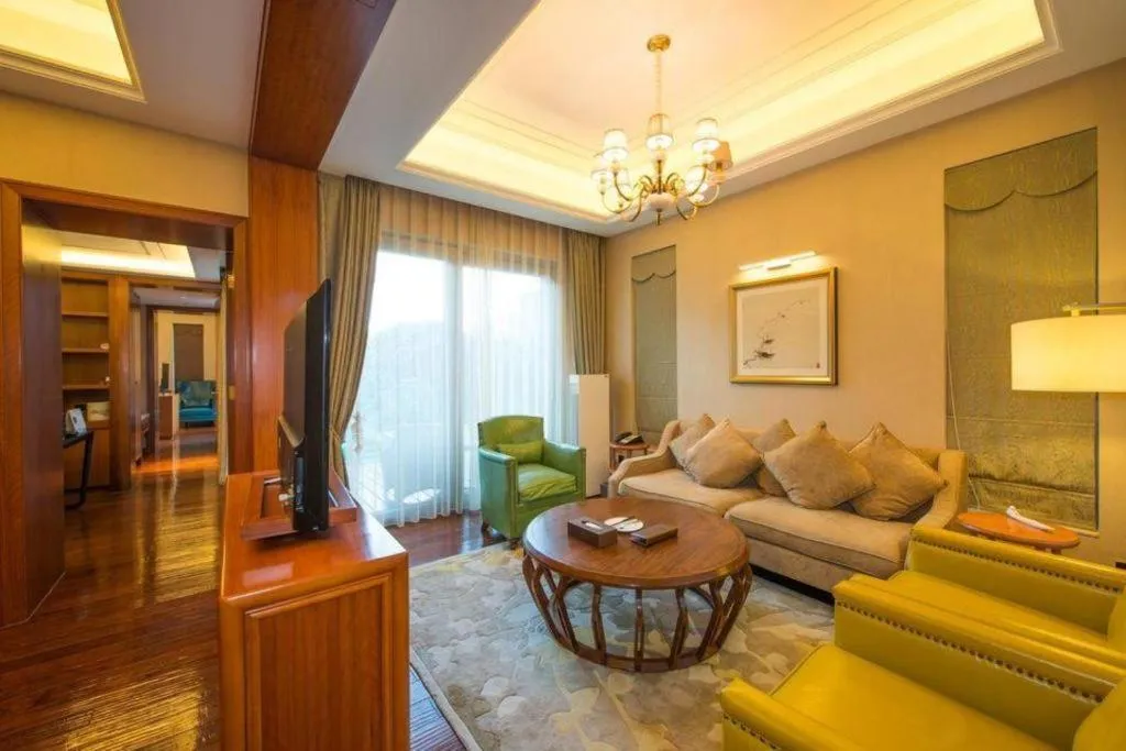 The Dreamland Resort