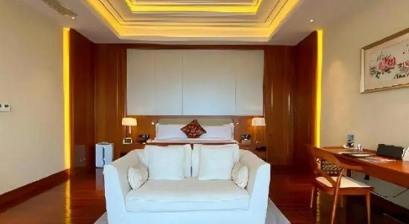 The Dreamland Resort