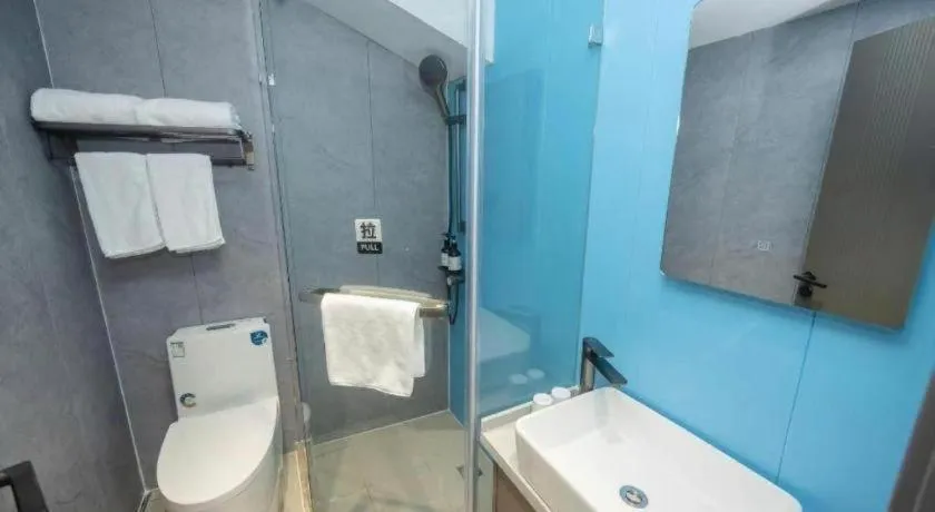 GreenTree Inn Shanghai South Railway Station Xujiahui Stadium Subway Station Shell Hotel