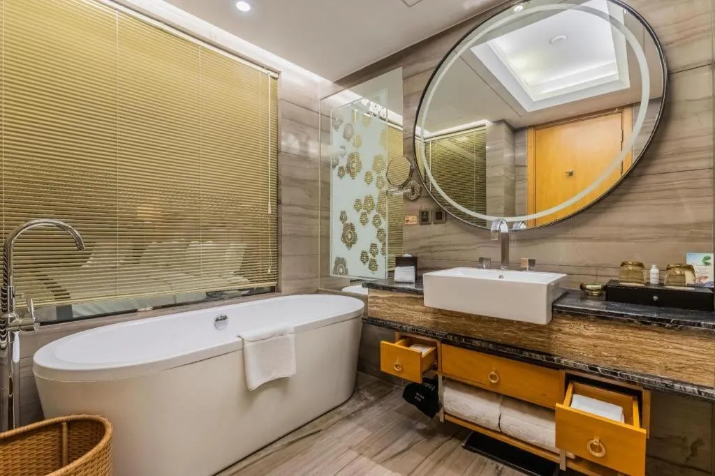 Zhangjiagang Zhonglian GDH International Hotel