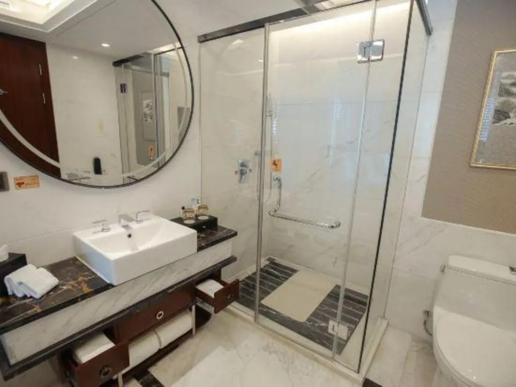 Zhangjiagang Zhonglian GDH International Hotel